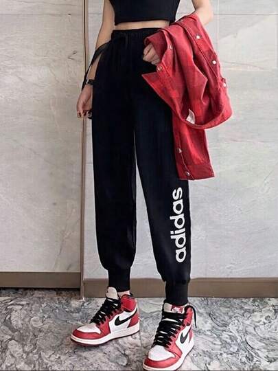  adidas Dance WOVEN PANT 三條紋舞動系列寬鬆運動休閒褲 女款