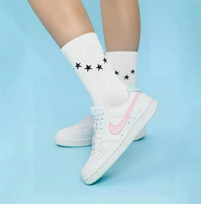 Nike 女士 COURT VISION 休闲运动鞋 - 白粉紅色 - 查看 1