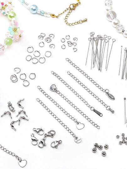 1 包不锈钢 DIY 配件，包含圆形隔珠、九针缝针、开口圈、龙虾扣、延长链和耳钉背扣，用于 DIY 手链、项链、耳环等首饰制作。