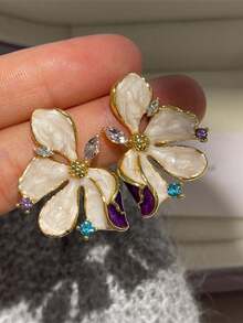 Bông tai hình hoa kiểu cổ điển mới năm 2025, làm từ ngọc trai giả tự nhiên, thiết kế độc đáo của Trung Quốc, chất lượng cao cấp, thích hợp làm quà tặng ngày Valentine. - Nhiều màu - Xem 15