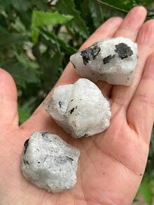 Amazing Gemstone Rainbow Moonstone - Raw Crystals And Healing Stones, Natural Rocks For Tumbling - DIY Raw Stones And Crystals - Multicolor - View 5