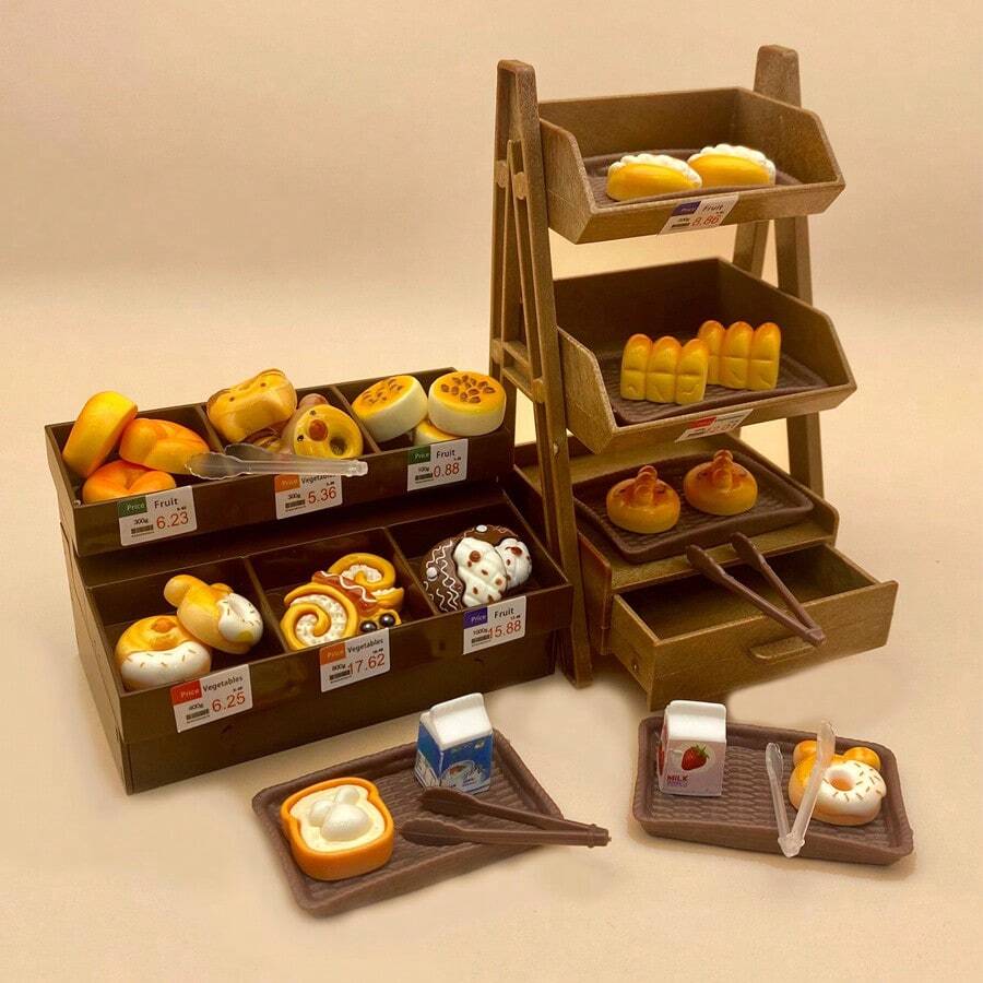 OBOVAY 1 Set Mini Estante para Pan + Comida + Plato + Clip, Estante para Pan Vertical, Estante para Pan de Gabinete, Comida en Miniatura Exquisita, Modelo en Miniatura de Pan, Modelo de Decoración Pequeña de Pan y Postre de Resina, Adecuado para Decoración de Casa de Muñecas, Pequeño Regalo para Pastelería, Estilos de Comida Aleatorios