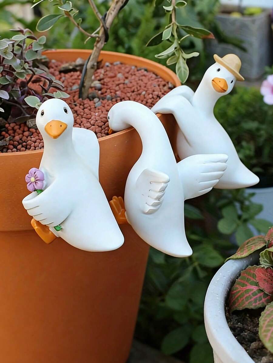1pc Resin Duck Hook Decoration, Cute Animal Planter Edge Decor, Suitable For Indoor/Outdoor Garden, Yard, Balcony And Windowsill Planters, Fun Country Style Gift, Perfect For Plant Lovers And Duck Enthusiasts - A - View 1