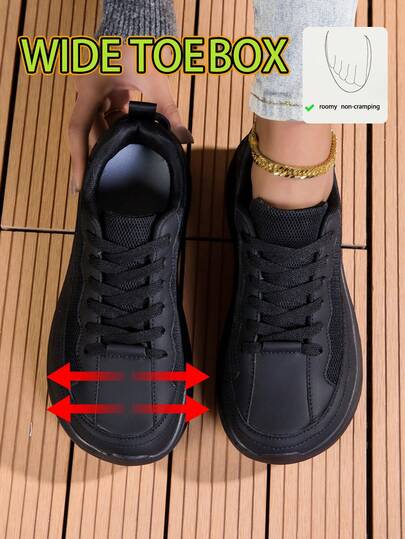 Giày thể thao nữ đế dày, dáng rộng, màu đen, chất liệu lưới thoáng khí, thiết kế đế dày, thoải mái khi mang hàng ngày.