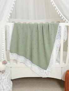 1pc Casual Minimalist Fashion Baby Knitted Blanket, Sweet Lace Patchwork Children's Cozy Throw Blanket, Suitable For All Seasons - Light Green - View 3