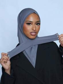 1顶时尚休闲优雅速戴头巾帽，经典简约时尚，采用柔软亲肤透气的针织面料，长帽檐两用头巾帽，适合日常生活、节日、聚会、祈祷等场合。 - 彩色 - 查看 3