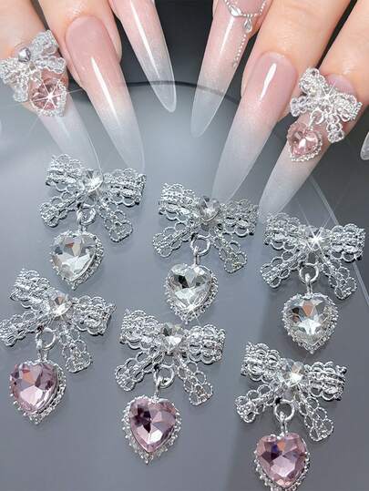 5件套蕾丝蝴蝶结心形吊坠美甲装饰，金属镂空镶嵌心形宝石大号法式美甲奢华合金配件，奢华合金美甲饰品，美甲用品，美甲吊坠