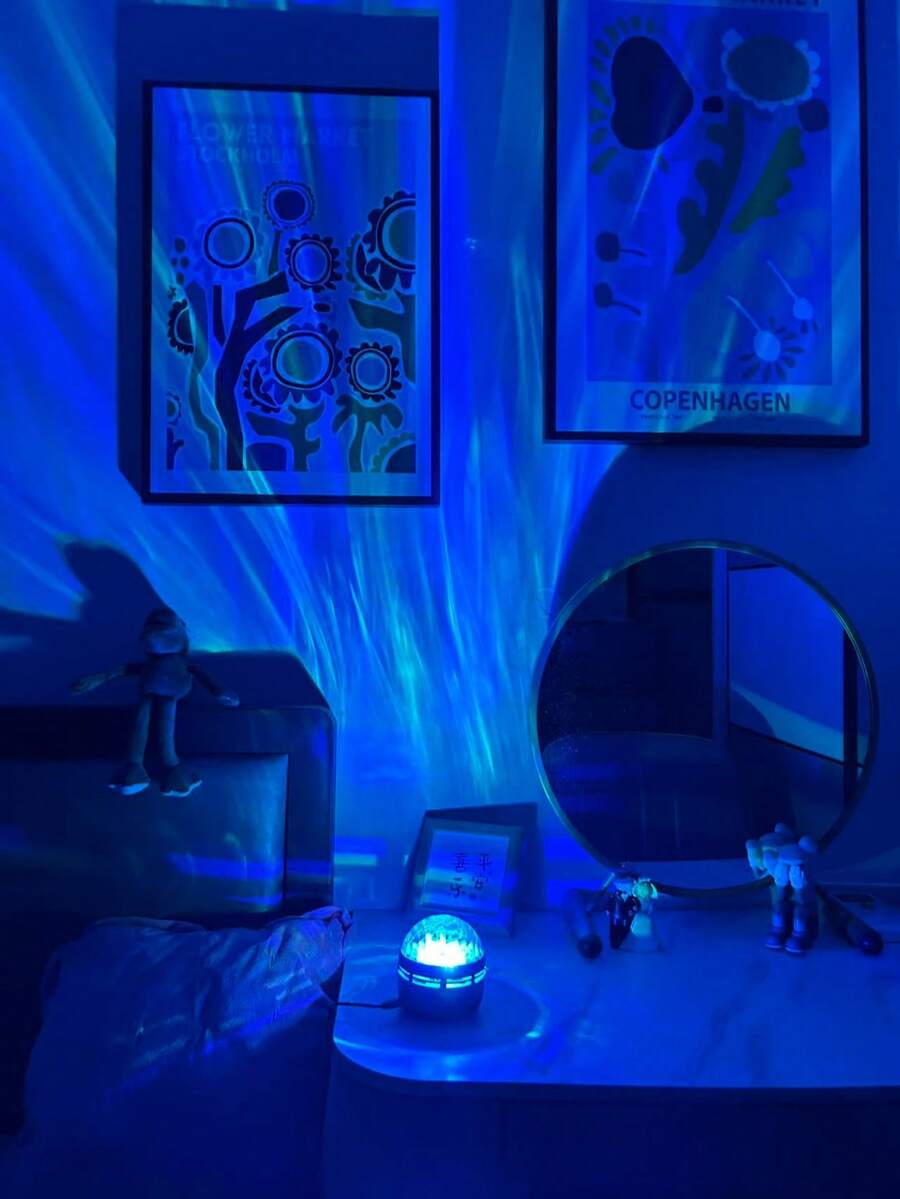 1pc Aurora LED Atmosphere Projection Lamp, Home Theater, Ceiling, Gift Decor, Wedding Decor, Magical Projection Lamp Gift Galaxy Northern Lights Projection With Remote Control To Adjust Multi-Color Lighting, Bedroom Night Light Projection, Room Decor - Multicolor - View 1