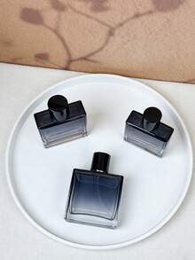 可重复灌装的旅行香水喷雾瓶，防漏细雾喷雾器空瓶，适用于液体，30毫升便携式按压式分配器，符合TSA规定的化妆品容器，适用于护肤品、精油、酒精、发胶等，旅行装瓶套装，适合户外度假、露营、商务航空旅行。 - 彩色 - 查看 8