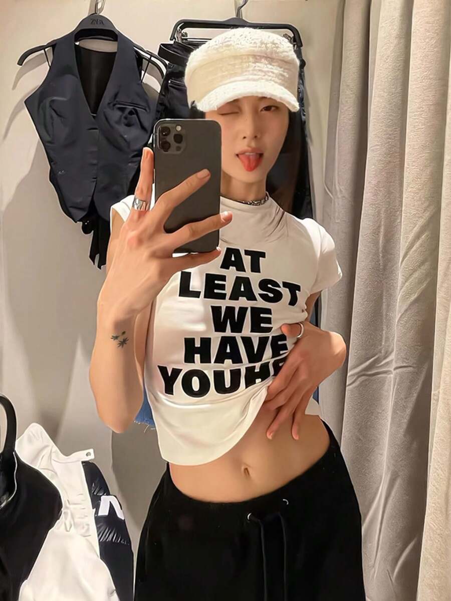 女款圓領短袖T恤,夏季新款字母印花,美式辣妹風,時尚休閒百搭修身短版上衣,白色 - 白色 - 查看 1