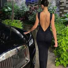 Vestido Longo Feminino Elegante com Costas Abertas e Drapeado – Modelagem Justa que Valoriza a Silhueta, Look Luxuoso para Festa, Noite e Eventos Especiais - Preto - Visão 2