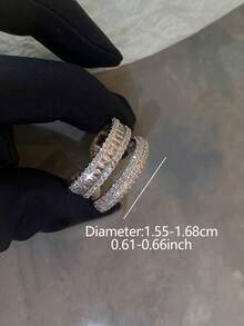 1 chiếc nhẫn sang trọng, cao cấp bằng bạc hai lớp, đính đá Zirconia siêu nhỏ, chất liệu đồng nguyên khối, thiết kế độc đáo dành cho nữ, có thể đeo xếp chồng lên nhau - Thích hợp cho đi làm hàng ngày, lễ hội, dạo chơi và dự tiệc. - Bạc - Xem 5