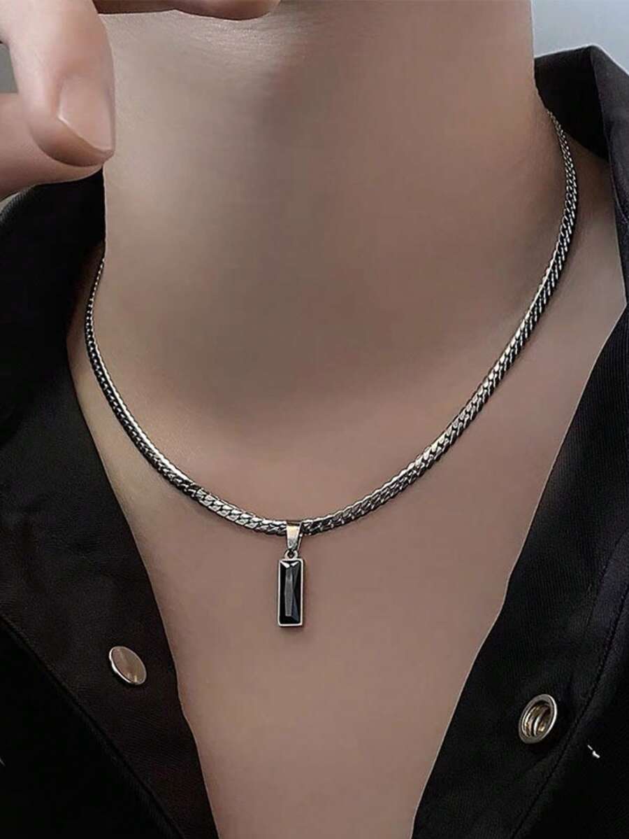 黑色浮雕吊坠项链，简约嘻哈男士项链 - 彩色 - 查看 1