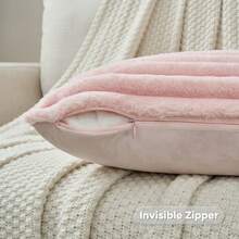 YSTYLE 2-teiliges Sofakissen-Set aus Kunstfell, 40 x 40 cm, dekorative Sofakissenbezüge fürs Wohnzimmer, weiche Kissenbezüge, herzförmige Kissenbezüge mit Reißverschluss - Pink - Übersicht 6