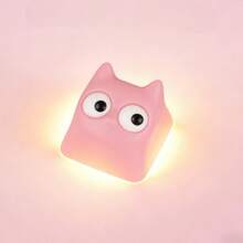 1 个可爱又别致的猫咪造型键帽；键帽采用十字形按键，材质为树脂。此键盘仅赠送一个键帽。 - 查看 17