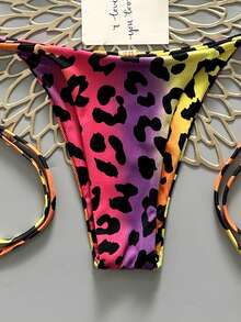 Bộ bikini hai mảnh họa tiết da báo gợi cảm dành cho nữ năm 2025, thích hợp cho kỳ nghỉ. - Màu tím - Xem 5