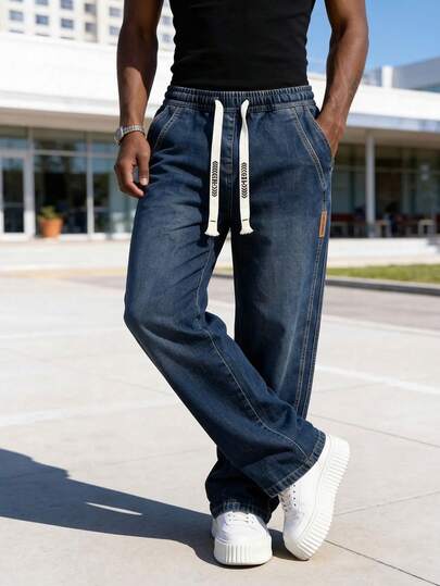 男士抽绳松紧腰牛仔裤，复古做旧水洗蓝色，宽松直筒裤型，百搭休闲日常裤，舒适适合日常通勤和外出穿着