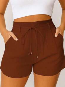 Short Feminino Alfaiataria Social com Cordão e Argola verão 2026 - Marrom - Visão 2