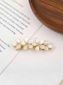 1pc Korean Large Butterfly Hair Clip, Crystal Rhinestone Cat Eye Stone Decor Hair Accessory, Claw Clips,Summer,Holiday,Travel, Accessories For Women - Gold - View 3