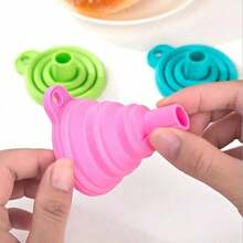 1pc Hot-Selling DIY Foldable Silicone Funnel, Mini Foldable Funnel, A Small Kitchen Gadget - Multicolor Random - View 5