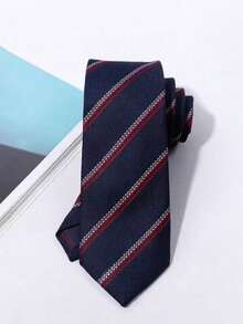 1 chiếc cà vạt nam thời trang, chất liệu vải chéo dày dặn, kiểu dáng tối giản, phù hợp cho cả trang phục công sở và thường ngày. - Nhiều màu - Xem 1