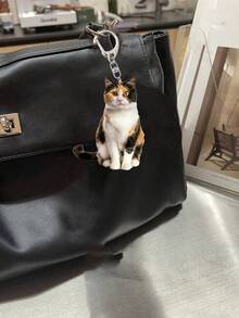 可爱花朵猫咪钥匙扣挂件，猫咪钥匙扣，2D亚克力挂件，时尚汽车装饰，优雅汽车配件，耐用背包挂饰，手提包挂件，耳机挂件，手机壳装饰，用途广泛，时尚精致，适合装饰车钥匙和手提包。 - 彩色 - 查看 9
