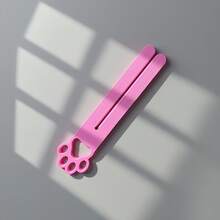 Cat Food Squeeze Tool With An Open-Mouth Design, Compatible With Both Large And Small Food Bags. A Portable Cat-Shaped Paste Bag Squeezer Featuring An Ergonomic Handle. Made From Durable And PETG Material, It Is Easy To Operate And Clean - 5L - View 15