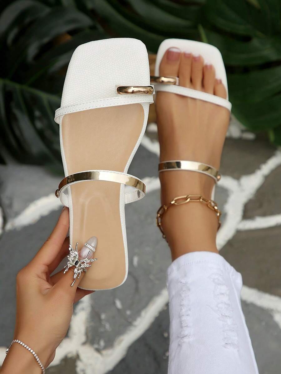 French Square Toe Criss-Cross Strap Flat Sandals, Niche High-End Comfortable Chic Versatile Toe-Post Design - White - View 1
