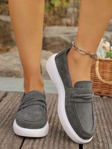 2026 New Women Suede Slip-On Flat Loafers, Casual Versatile Flat Shoes, Comfortable & Fashionable - Dark Grey - View 4