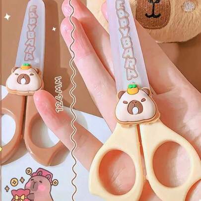 1 pieza/2 piezas Tijeras de plástico con forma de capibara, color aleatorio, set de papelería de escritorio, cuchillo pequeño de punta redonda, tijeras pequeñas de acero inoxidable, tijeras decorativas DIY, corte suave, vibrante e interesante, regalo práctico de papelería, esencial para oficina, hogar, escuela, adecuado para uso en oficina y escuela, esencial para volver a la escuela