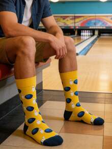 1 Pair Men's Yellow Bowling Style Casual Versatile Sports Mid-Calf Socks - Multicolor - View 2