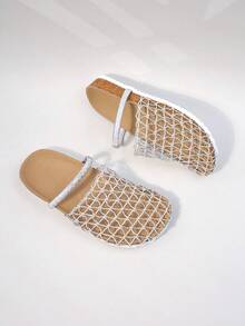 1 Pair Girls Unique Mesh Sandals, Multi-Functional Summer Outdoor Slippers - Silver - View 7