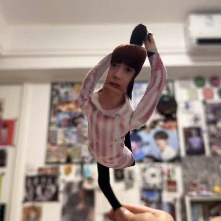 30cm Choi Soo-Bin Abstract Posable Figurine, Suitable For Posing, Great Gift For Boyfriend/Girlfriend, Bedroom Decor, Birthday Present - Multicolor - View 1