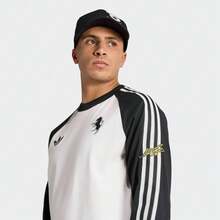 Adidas Camiseta deportiva de rendimiento para hombre , camiseta de manga larga de ajuste delgado casual del Club de Fútbol Juventus KB4456 - Blanco y Negro - Ver 4