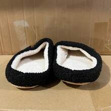 Dép lê nữ kiểu dáng thường ngày, họa tiết dấu chân, kiểu dáng slip-on. - màu đen - Xem 6