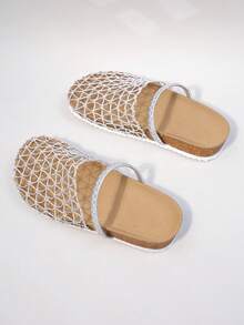 1 Pair Girls Unique Mesh Sandals, Multi-Functional Summer Outdoor Slippers - Silver - View 6