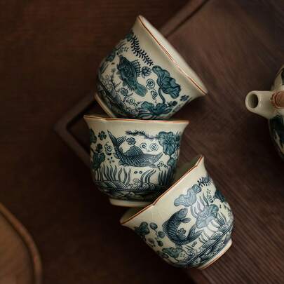仿汝窑鱼藻纹中式茶杯，陶瓷功夫茶杯，小茶杯，单杯
