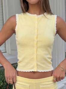 女士黄色针织背心 | 无袖纽扣前襟荷叶边露脐上衣，适合夏季和早午餐穿着 - 黃色 - 查看 8
