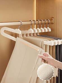 1/5/15 chiếc Móc Treo Quần Hình Con Ngỗng Bằng Nhung, Giá Treo Quần Hình Chữ Z, Móc Treo Quần Đa Chức Năng, Thích Hợp Cho Ký Túc Xá, Nhà Và Trường Học. Được làm từ chất liệu nhung, không đường may và chống trượt, được thiết kế đặc biệt để treo và cất giữ quần áo trong tủ quần áo. Cấu trúc hình chữ Z, rất phù hợp để sắp xếp đồ đạc trong phòng ngủ. - Nhiều màu - Xem 3