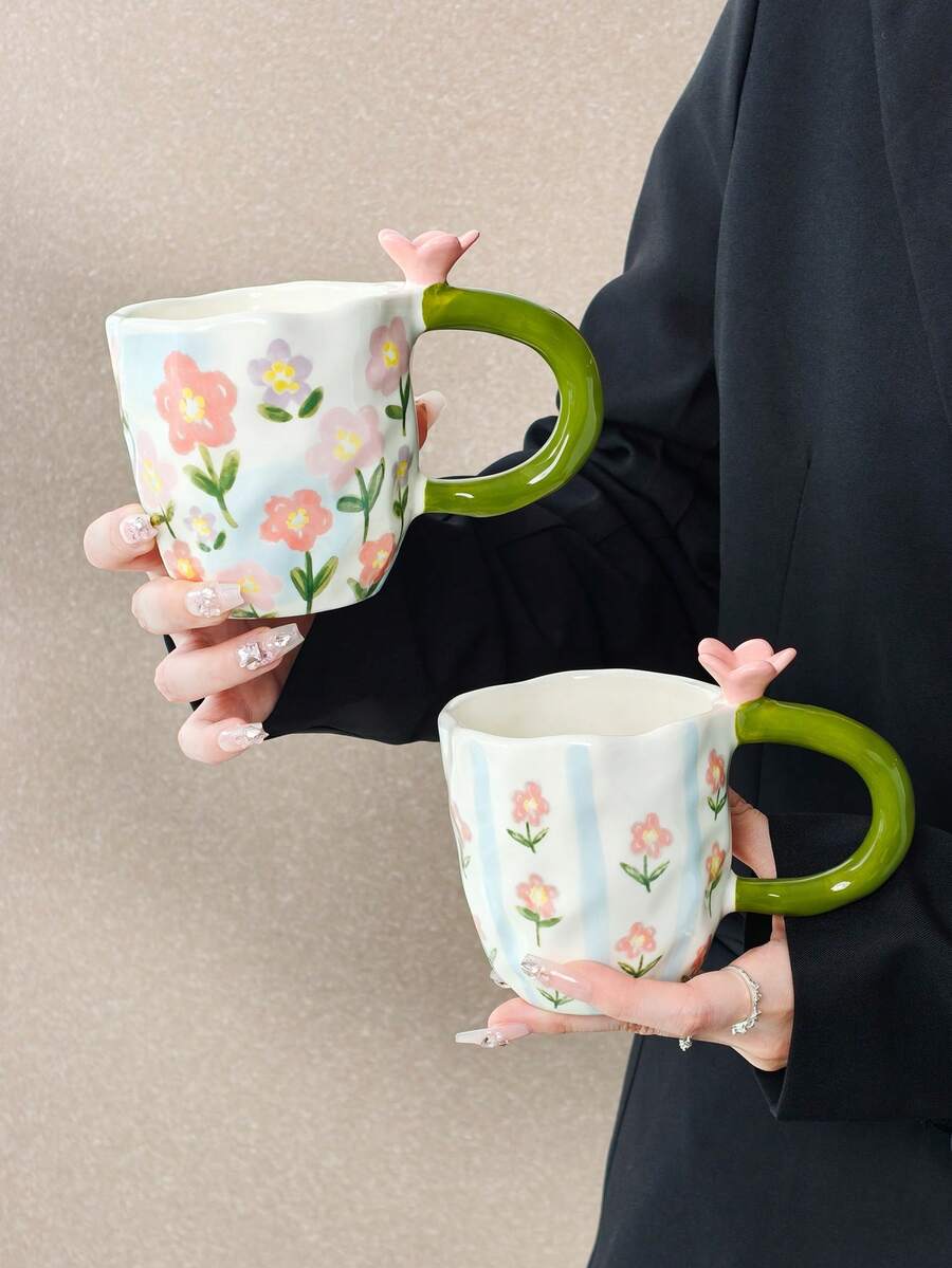 Cốc sứ vẽ tay hình dáng bất đối xứng mới, trang trí hoa hồng 3D và quai xanh, chất lượng cao, thích hợp làm quà tặng tại nhà, văn phòng, dịp lễ, sinh nhật, ngày Valentine, ngày của Mẹ.