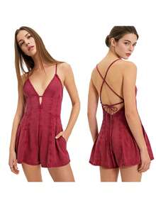 Mono corto de mezclilla para mujer, color liso, escote en V profundo, sin mangas y pierna ancha. - Rosa Fucsia - Ver 6