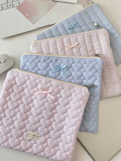 1 Túi đựng laptop màu trơn kiểu Ins trang trí nơ dễ thương, phù hợp với máy tính xách tay 13.3/14 inch, túi bảo vệ máy tính chống sốc, túi đựng laptop 13 inch cho nữ, túi đựng máy tính bảng, túi đựng máy tính xách tay nhỏ gọn, túi đựng tài liệu, túi đựng máy tính nhẹ và mềm mại, quà tặng sinh nhật, quà tặng bạn bè, quà tặng giáo viên, đồ dùng du lịch, đồ dùng học tập.