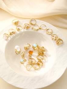 24/17/7件套时尚优雅休闲夸张复古花朵、心形、星星、仿珍珠彩色宽边戒指套装，适合女性，可用于度假、派对、约会、休闲、婚礼、旅行、摄影、日常搭配，全新百搭组合 - 金黃色 - 查看 4