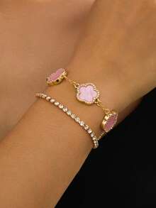 1 chiếc vòng tay nhiều lớp hình cỏ ba lá màu hồng lấp lánh, sang trọng, thanh lịch dành cho nữ - Hồng - Xem 1