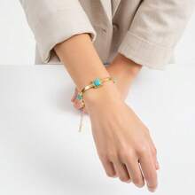 1件时尚新款金色蛇骨链镶嵌3颗方形绿松石手链，奢华百搭日常佩戴手链，女士礼品，18K镀金不锈钢 - 手鍊 - 查看 2