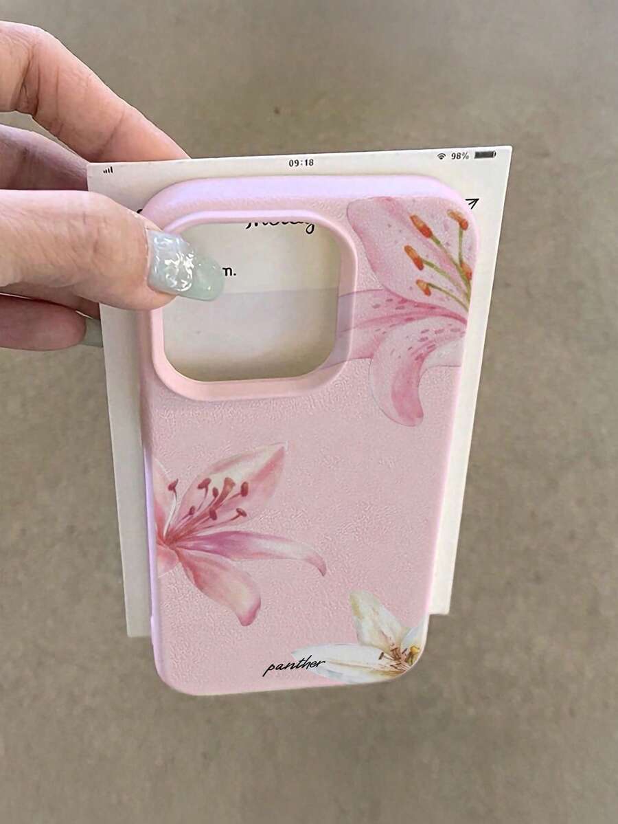 1个粉色皮革纹理手机壳，饰有百合花图案，TPU材质，适合作为节日礼物，兼容苹果iPhone Xs/Xs Max/Xr/11/12/13/14/15/16 Pro/Pro Max/14/15/16 Plus/17，男女通用 - 彩色 - 查看 1