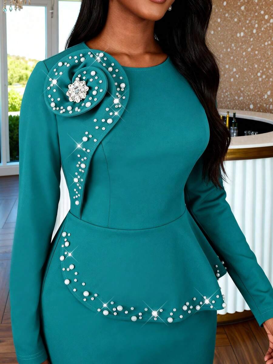 Vestido ajustado con volantes en el bajo en color verde lago elegante, manga larga con decoración de flores 3D y perlas, adecuado para fiestas de cumpleaños y ocasiones formales - Verde - Ver 1