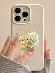 1个简约米色可爱兔子图案全包覆式TPU防震手机壳，兔子抱着花朵，兼容 16、15、14、13、12、11 Pro Max、17、17 Pro、17 Pro Max，皮革纹理防滑保护套 - 彩色 - 查看 3