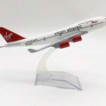 Mô hình máy bay Airbus 747 & 380 kích thước 16cm, lý tưởng cho người sưu tập mô hình máy bay và là lựa chọn quà tặng tuyệt vời cho sinh nhật, ngày lễ và đồ chơi - Bao gồm các hãng hàng không từ châu Á, châu Âu, Ả Rập Xê Út và Boeing 787. - Nhiều màu - Xem 22