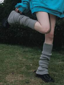 1双女士针织长袜，竖条纹中筒袜，简约宽松垂坠设计，复古日系风格，适合春秋季上学、通勤穿着，时尚个性长袜 - 灰色 - 查看 2